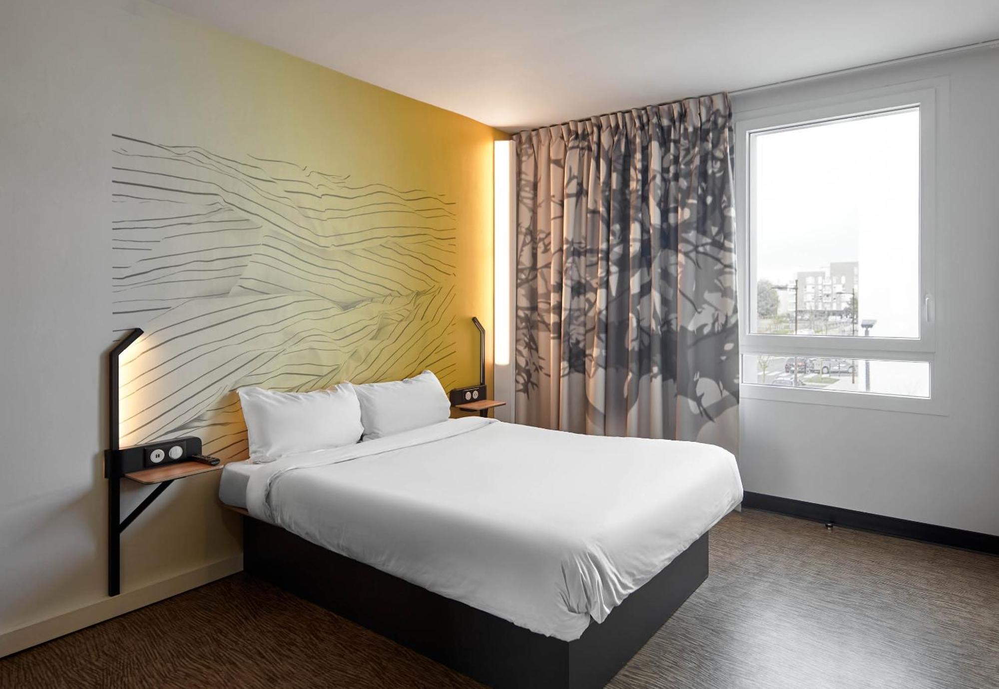 B&B Hotel Bois D'Arcy Saint Quentin En Yvelines Eksteriør bilde