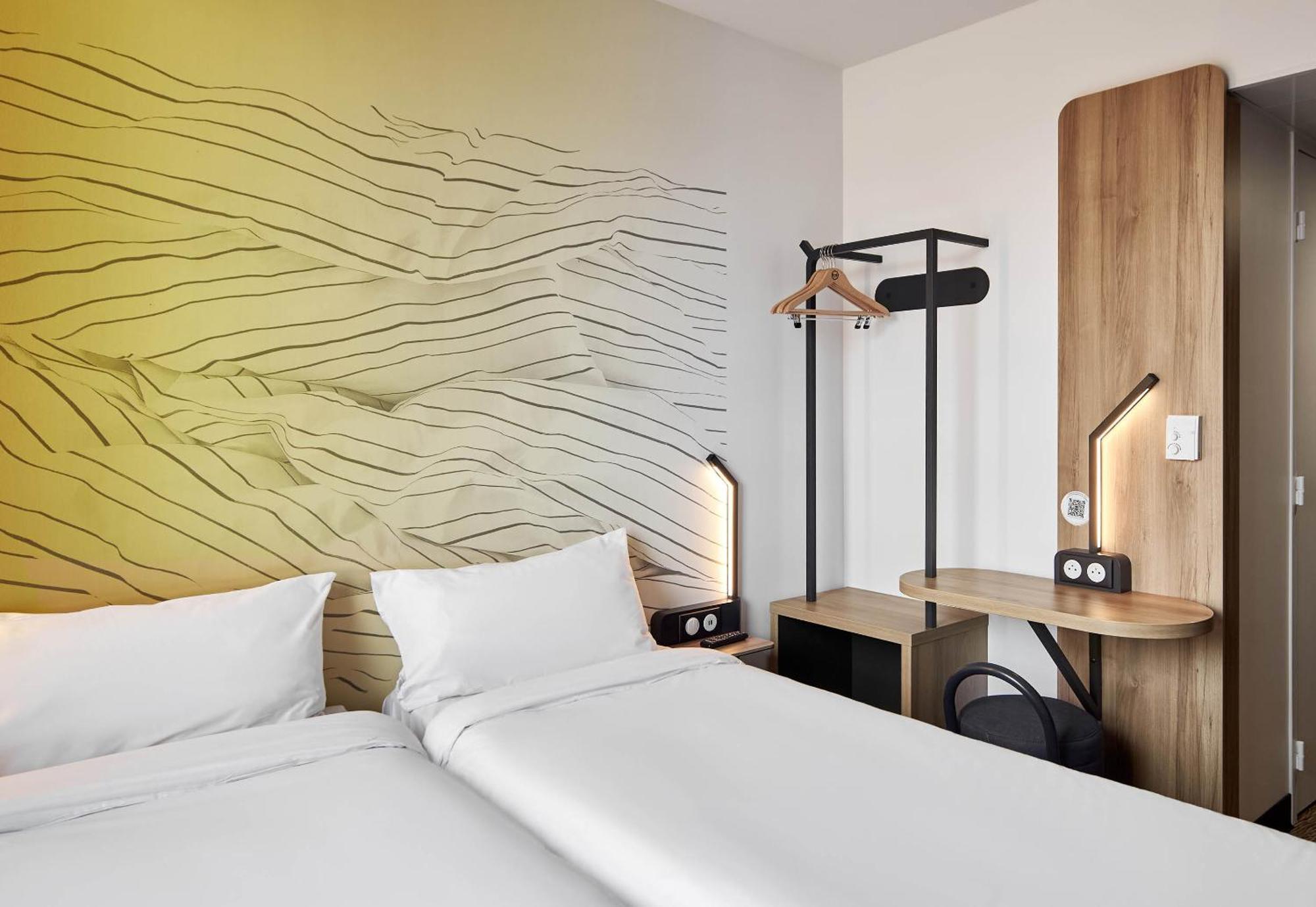 B&B Hotel Bois D'Arcy Saint Quentin En Yvelines Eksteriør bilde